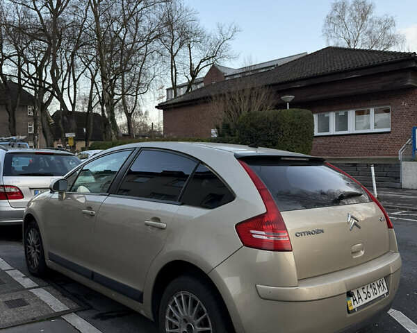 Жовтий Сітроен С4, об'ємом двигуна 1.6 л та пробігом 210 тис. км за 4000 $, фото 3 на Automoto.ua