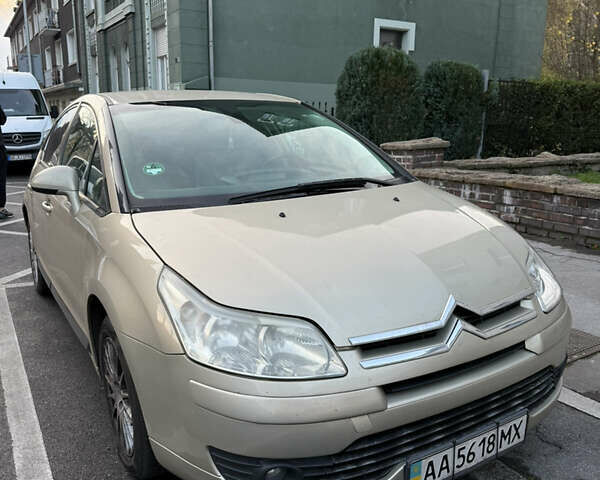 Жовтий Сітроен С4, об'ємом двигуна 1.6 л та пробігом 210 тис. км за 4000 $, фото 1 на Automoto.ua