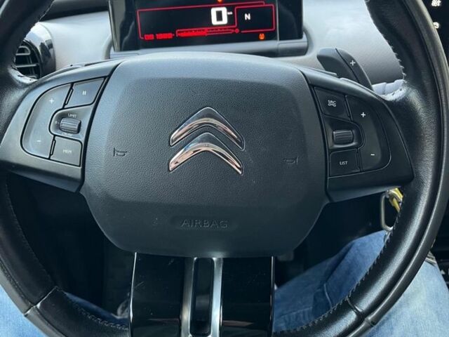 Жовтий Сітроен С4, об'ємом двигуна 1.6 л та пробігом 91 тис. км за 12200 $, фото 6 на Automoto.ua