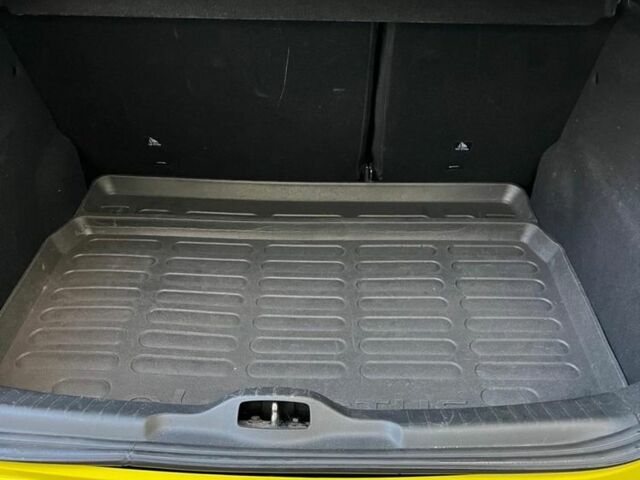 Жовтий Сітроен С4, об'ємом двигуна 1.6 л та пробігом 91 тис. км за 12200 $, фото 4 на Automoto.ua