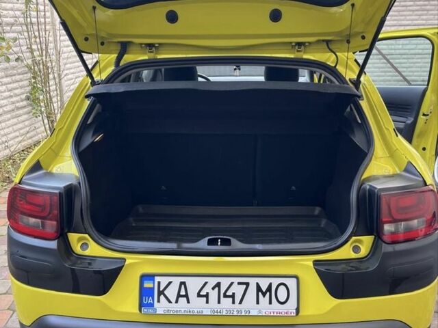 Жовтий Сітроен С4, об'ємом двигуна 1.6 л та пробігом 91 тис. км за 12200 $, фото 5 на Automoto.ua
