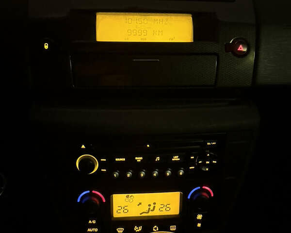 Жовтий Сітроен С4, об'ємом двигуна 1.59 л та пробігом 193 тис. км за 3700 $, фото 39 на Automoto.ua