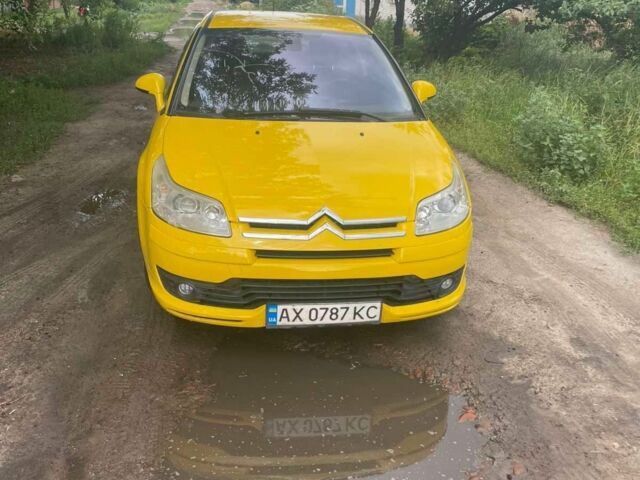 Желтый Ситроен С4, объемом двигателя 2 л и пробегом 3 тыс. км за 6250 $, фото 5 на Automoto.ua
