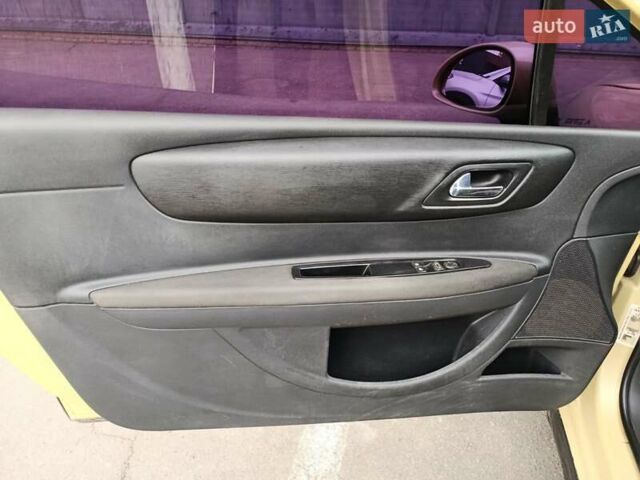 Желтый Ситроен С4, объемом двигателя 0 л и пробегом 152 тыс. км за 3000 $, фото 8 на Automoto.ua