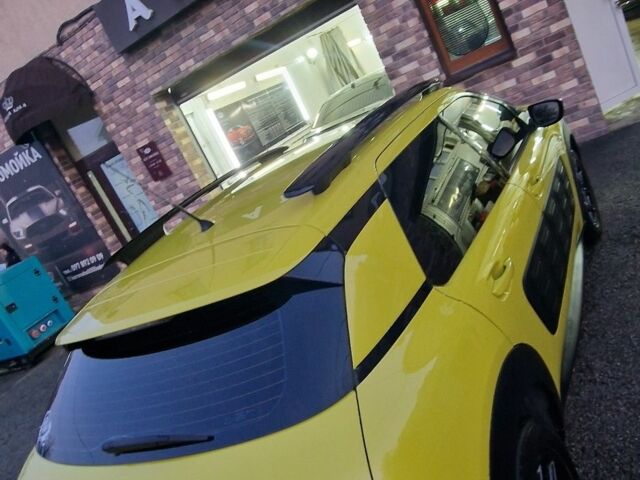 Желтый Ситроен С4, объемом двигателя 1.6 л и пробегом 57 тыс. км за 14000 $, фото 1 на Automoto.ua