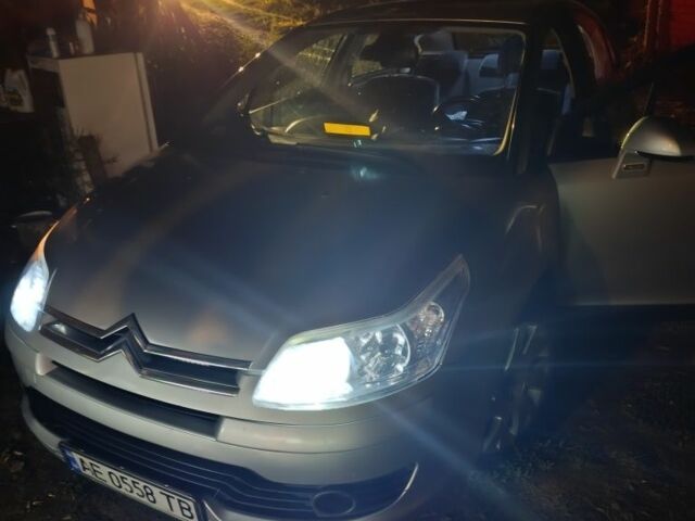 Серый Ситроен С4, объемом двигателя 1.6 л и пробегом 310 тыс. км за 5208 $, фото 9 на Automoto.ua