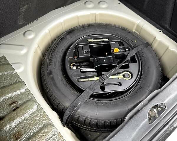 Сірий Сітроен С4, об'ємом двигуна 2 л та пробігом 148 тис. км за 6300 $, фото 10 на Automoto.ua