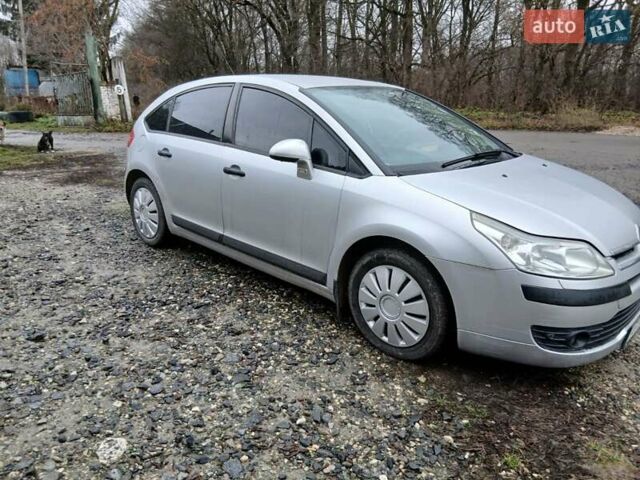 Серый Ситроен С4, объемом двигателя 1.59 л и пробегом 235 тыс. км за 3000 $, фото 13 на Automoto.ua