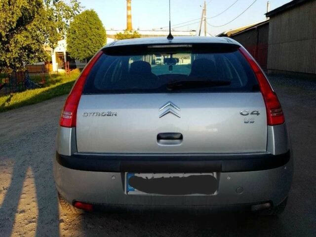 Серый Ситроен С4, объемом двигателя 1.59 л и пробегом 243 тыс. км за 4800 $, фото 7 на Automoto.ua