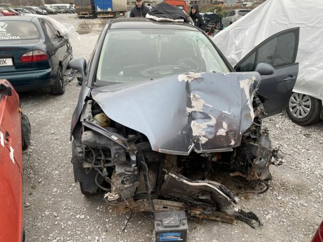 Серый Ситроен С4, объемом двигателя 1.56 л и пробегом 400 тыс. км за 1050 $, фото 4 на Automoto.ua