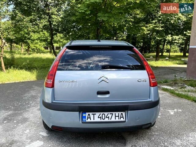 Серый Ситроен С4, объемом двигателя 1.36 л и пробегом 223 тыс. км за 3500 $, фото 4 на Automoto.ua