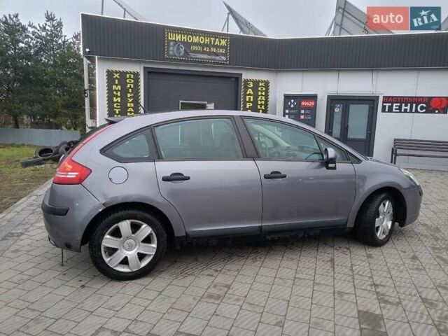 Серый Ситроен С4, объемом двигателя 1.59 л и пробегом 194 тыс. км за 3500 $, фото 5 на Automoto.ua