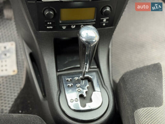 Ситроен С4 2007 в Львове на Automoto.ua Серый Ситроен С4, объемом двигателя 1.6 л и пробегом 185 тыс. км за 2799 $, фото 17 на Automoto.ua