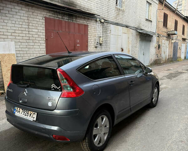 Серый Ситроен С4, объемом двигателя 1.59 л и пробегом 150 тыс. км за 3999 $, фото 3 на Automoto.ua