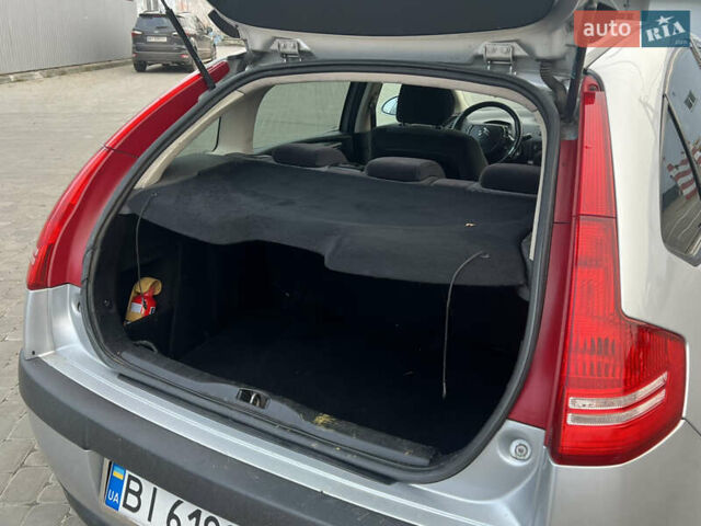 Сірий Сітроен С4, об'ємом двигуна 1.6 л та пробігом 310 тис. км за 3999 $, фото 56 на Automoto.ua