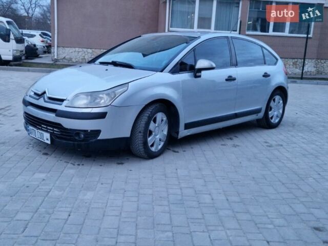 Серый Ситроен С4, объемом двигателя 1.6 л и пробегом 186 тыс. км за 4000 $, фото 1 на Automoto.ua
