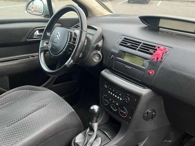 Сірий Сітроен С4, об'ємом двигуна 1.6 л та пробігом 300 тис. км за 3999 $, фото 20 на Automoto.ua