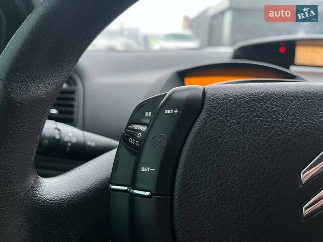 Серый Ситроен С4, объемом двигателя 1.36 л и пробегом 239 тыс. км за 4390 $, фото 22 на Automoto.ua