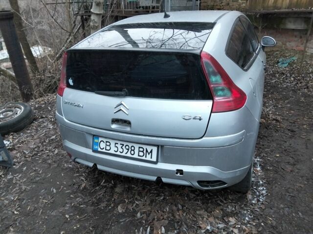 Серый Ситроен С4, объемом двигателя 1.6 л и пробегом 200 тыс. км за 1300 $, фото 6 на Automoto.ua