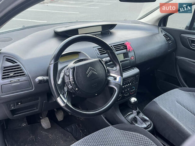 Сірий Сітроен С4, об'ємом двигуна 1.6 л та пробігом 310 тис. км за 3550 $, фото 33 на Automoto.ua