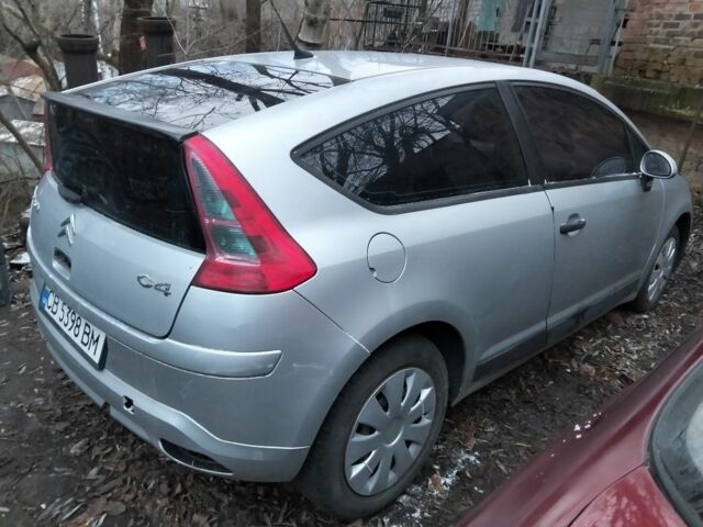 Серый Ситроен С4, объемом двигателя 1.6 л и пробегом 200 тыс. км за 1300 $, фото 7 на Automoto.ua