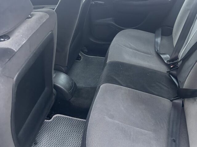 Ситроен С4 2007 в Тернополе на Automoto.ua Серый Ситроен С4, объемом двигателя 1.6 л и пробегом 180 тыс. км за 3200 $, фото 8 на Automoto.ua