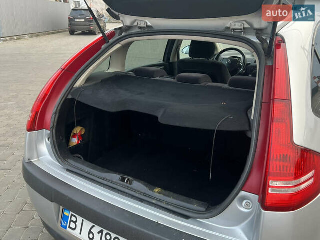 Сірий Сітроен С4, об'ємом двигуна 1.6 л та пробігом 310 тис. км за 3550 $, фото 61 на Automoto.ua