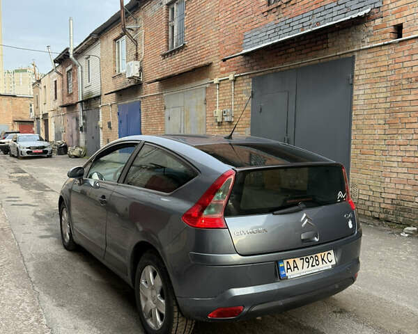 Серый Ситроен С4, объемом двигателя 1.59 л и пробегом 150 тыс. км за 3999 $, фото 5 на Automoto.ua