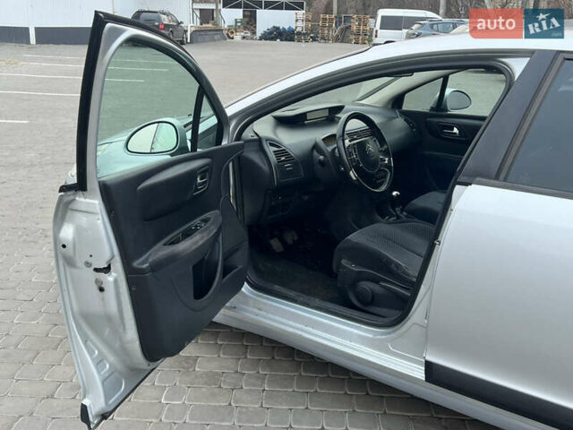 Сірий Сітроен С4, об'ємом двигуна 1.6 л та пробігом 310 тис. км за 3550 $, фото 29 на Automoto.ua