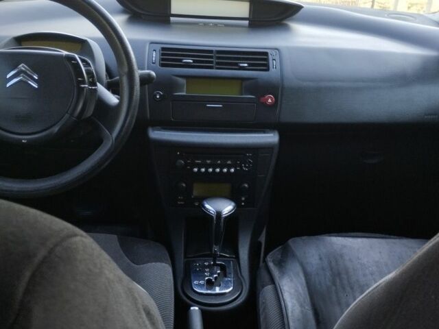 Сірий Сітроен С4, об'ємом двигуна 1.6 л та пробігом 230 тис. км за 3000 $, фото 4 на Automoto.ua