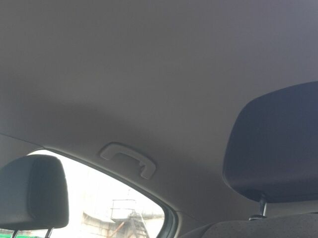 Серый Ситроен С4, объемом двигателя 2 л и пробегом 277 тыс. км за 2600 $, фото 5 на Automoto.ua