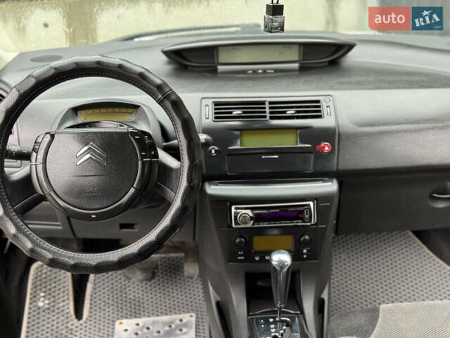 Ситроен С4 2007 в Львове на Automoto.ua Серый Ситроен С4, объемом двигателя 1.6 л и пробегом 185 тыс. км за 2799 $, фото 15 на Automoto.ua