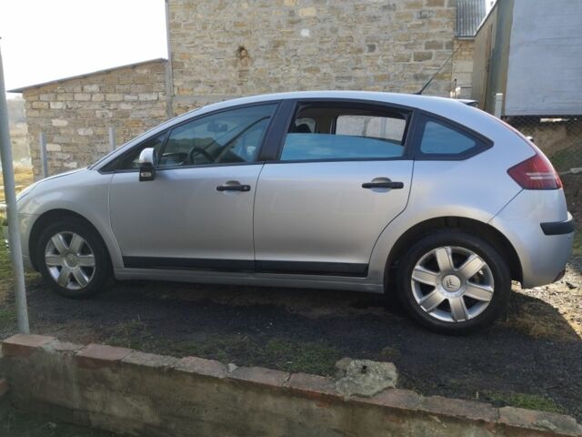 Сірий Сітроен С4, об'ємом двигуна 1.6 л та пробігом 230 тис. км за 3000 $, фото 2 на Automoto.ua