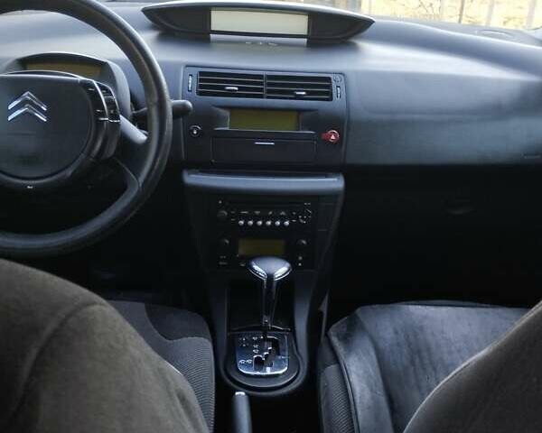 Сірий Сітроен С4, об'ємом двигуна 1.6 л та пробігом 230 тис. км за 4500 $, фото 8 на Automoto.ua