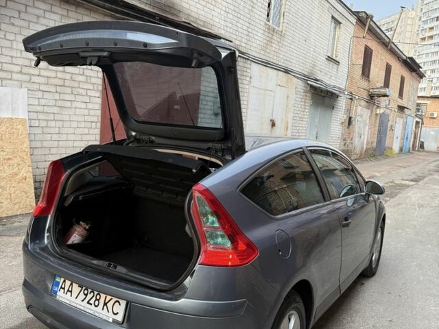 Сірий Сітроен С4, об'ємом двигуна 1.6 л та пробігом 150 тис. км за 3999 $, фото 2 на Automoto.ua