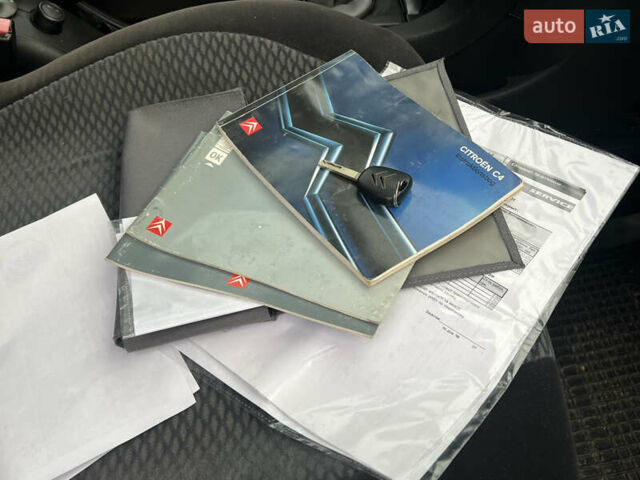 Сірий Сітроен С4, об'ємом двигуна 1.6 л та пробігом 310 тис. км за 3999 $, фото 67 на Automoto.ua