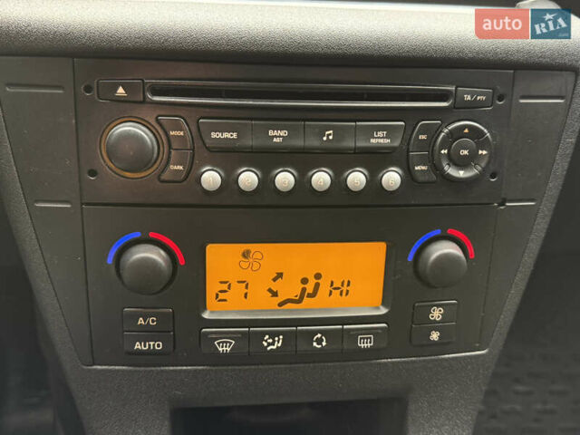 Сітроен С4 2008 у Стрые на Automoto.ua Сірий Сітроен С4, об'ємом двигуна 1.6 л та пробігом 242 тис. км за 4600 $, фото 50 на Automoto.ua