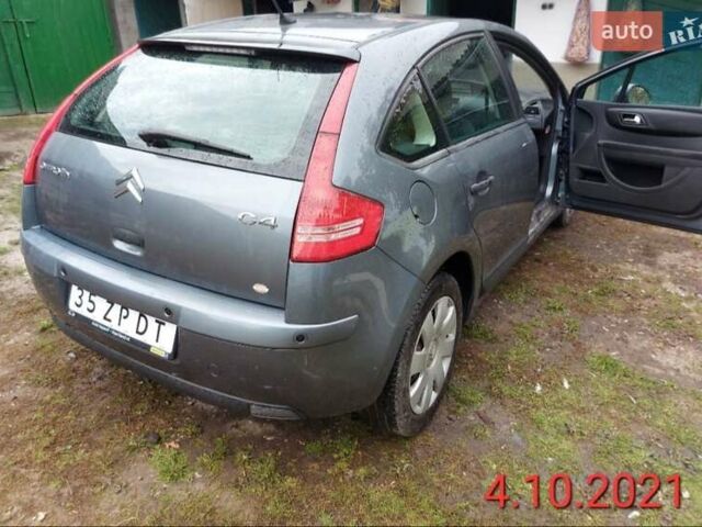 Серый Ситроен С4, объемом двигателя 1.6 л и пробегом 256 тыс. км за 5200 $, фото 18 на Automoto.ua