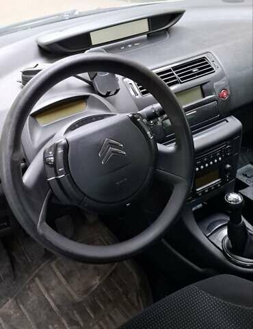 Ситроен С4 2008 в Львове на Automoto.ua Серый Ситроен С4, объемом двигателя 1.6 л и пробегом 250 тыс. км за 3700 $, фото 6 на Automoto.ua
