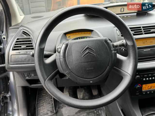 Сітроен С4 2008 у Стрые на Automoto.ua Сірий Сітроен С4, об'ємом двигуна 1.6 л та пробігом 242 тис. км за 4600 $, фото 46 на Automoto.ua