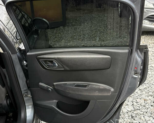 Сітроен С4 2008 у Стрые на Automoto.ua Сірий Сітроен С4, об'ємом двигуна 1.6 л та пробігом 242 тис. км за 4600 $, фото 39 на Automoto.ua