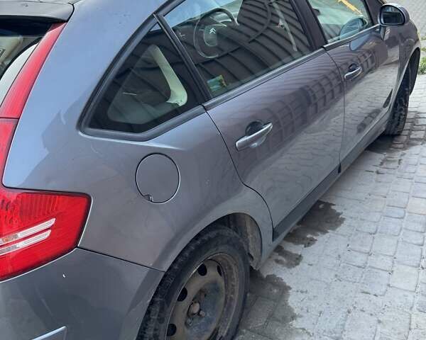 Сірий Сітроен С4, об'ємом двигуна 1.6 л та пробігом 275 тис. км за 4500 $, фото 6 на Automoto.ua