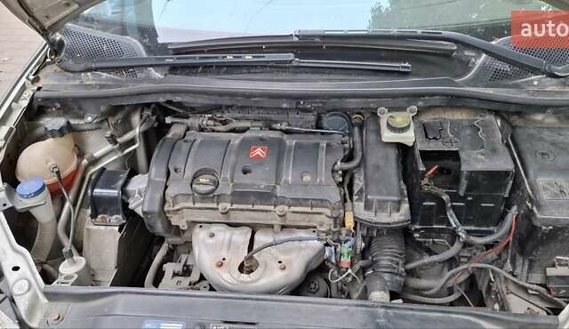 Ситроен С4 2008 в Львове на Automoto.ua Серый Ситроен С4, объемом двигателя 1.6 л и пробегом 250 тыс. км за 3700 $, фото 3 на Automoto.ua