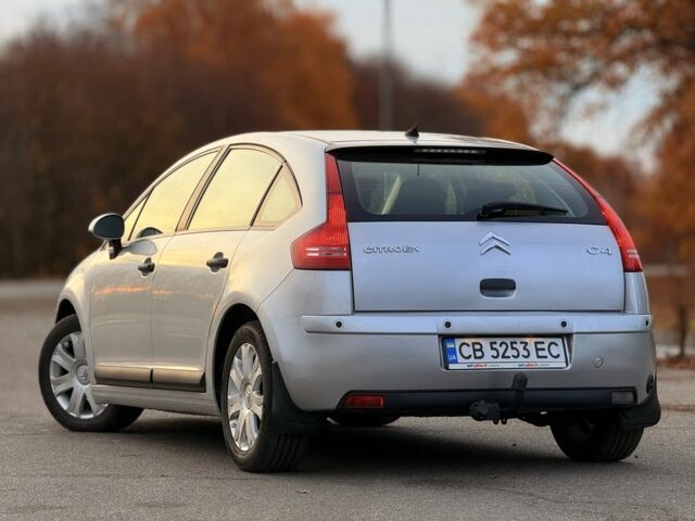 Серый Ситроен С4, объемом двигателя 1.6 л и пробегом 230 тыс. км за 4200 $, фото 3 на Automoto.ua