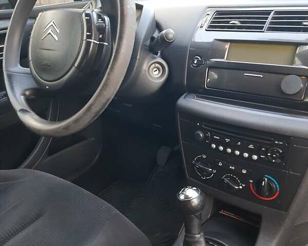 Ситроен С4 2008 в Дрогобыче на Automoto.ua Серый Ситроен С4, объемом двигателя 1.56 л и пробегом 316 тыс. км за 4500 $, фото 2 на Automoto.ua