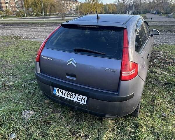 Серый Ситроен С4, объемом двигателя 1.6 л и пробегом 337 тыс. км за 3300 $, фото 4 на Automoto.ua