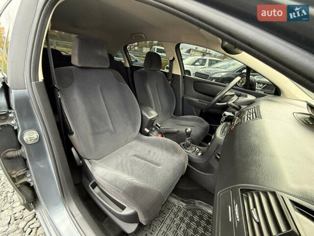 Сітроен С4 2008 у Стрые на Automoto.ua Сірий Сітроен С4, об'ємом двигуна 1.6 л та пробігом 242 тис. км за 4600 $, фото 30 на Automoto.ua