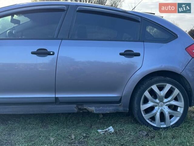 Серый Ситроен С4, объемом двигателя 1.6 л и пробегом 337 тыс. км за 3300 $, фото 2 на Automoto.ua