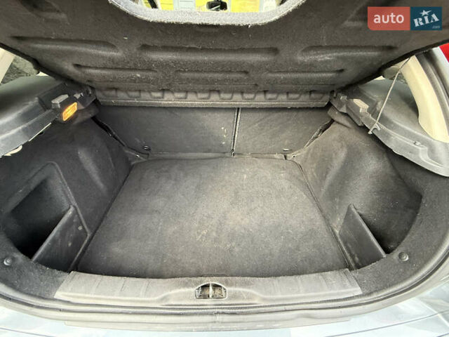 Сітроен С4 2008 у Стрые на Automoto.ua Сірий Сітроен С4, об'ємом двигуна 1.6 л та пробігом 242 тис. км за 4600 $, фото 41 на Automoto.ua