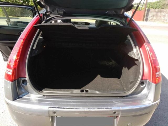 Сірий Сітроен С4, об'ємом двигуна 2 л та пробігом 178 тис. км за 5000 $, фото 7 на Automoto.ua